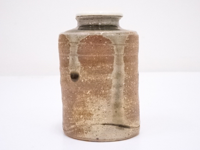 【茶道具】信楽焼肩衝茶入 陶器蓋付 茶入140 茶道具】信楽焼肩衝茶入 陶器蓋付 茶入140
